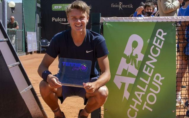 自由人数量 自由人数量